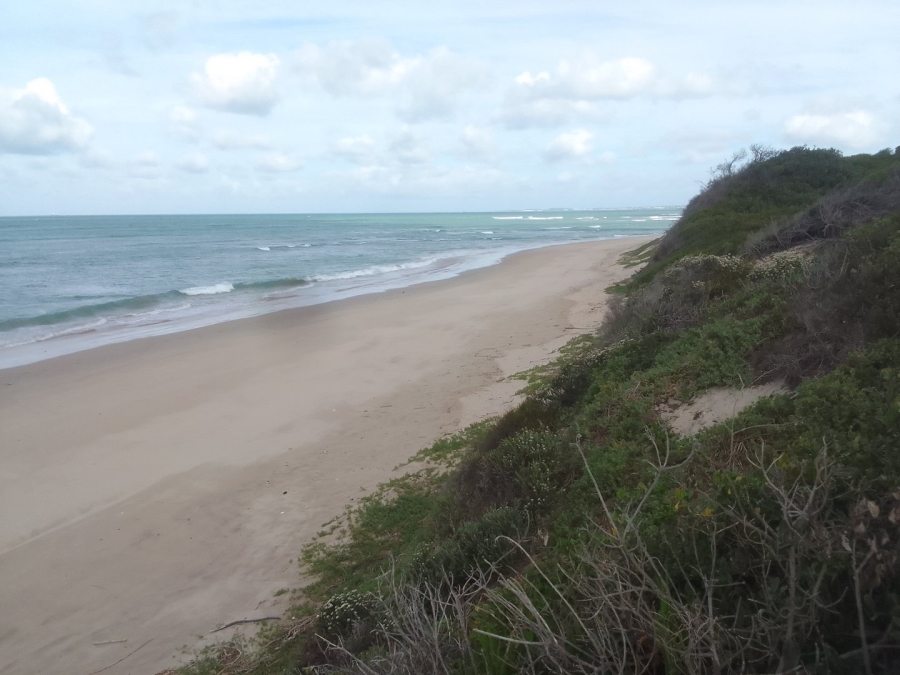 Commercial Property for Sale in Paradise Beach Eastern Cape